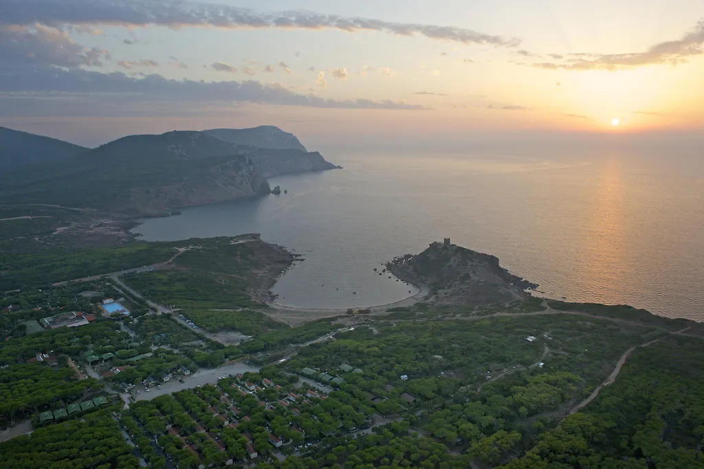 Villaggio Camping Torre Del Porticciolo بورتو كونتي 4*,  إيطاليا