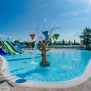 Del Garda Village And Camping Peschiera del Garda